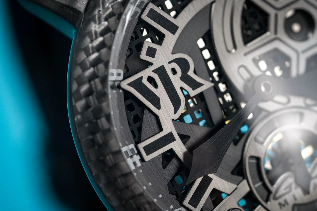 Vini Jr. limited-edition watch 02
